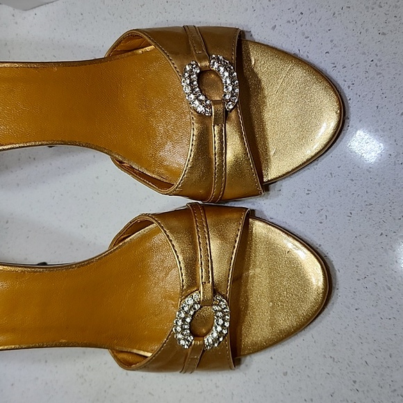 Michael Antonio Gold Sandals - Picture 13 of 13